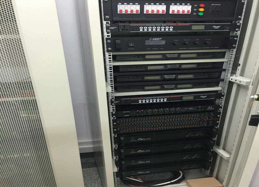 NEWQH004.jpg
